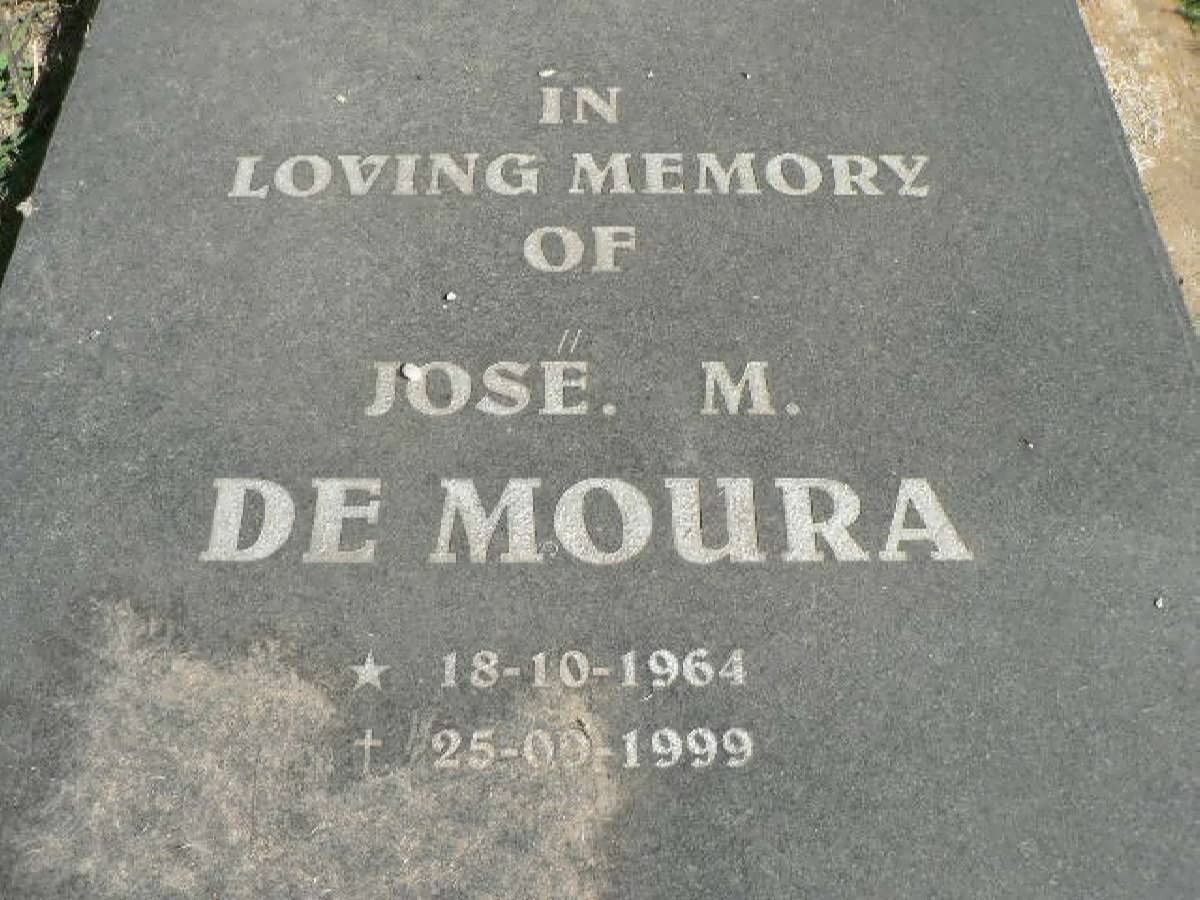 MOURA José M., de 1964-1999