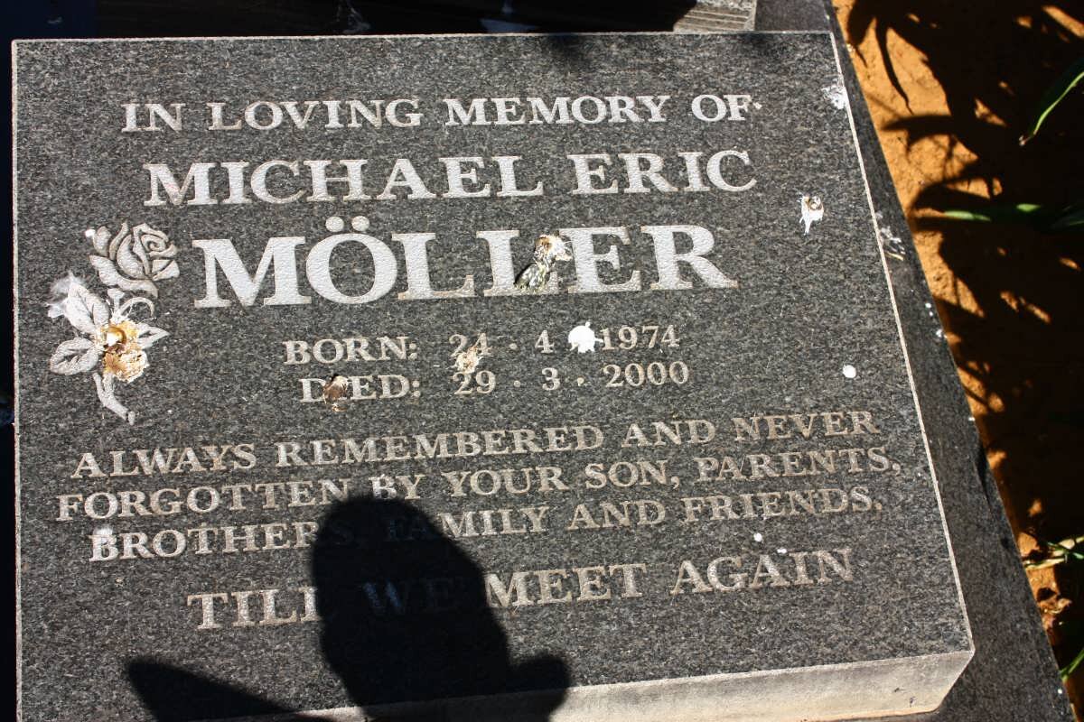 MÖLLER Michael Eric 1974-2000