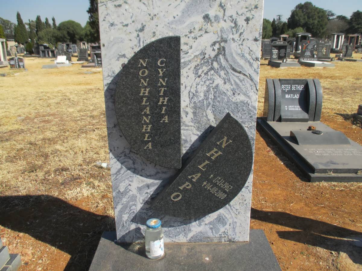 NHLAPO Nonhlanhla Cynthia 1962-2000