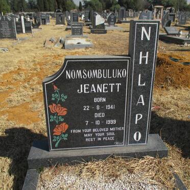 NHLAPO Nomsombuluko Jeanett 1941-1999
