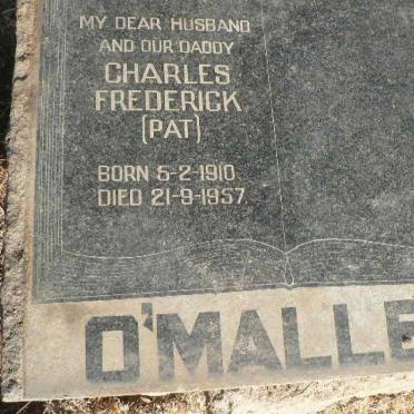 Om and O'M- Surnames starting with the letters Om and O'M