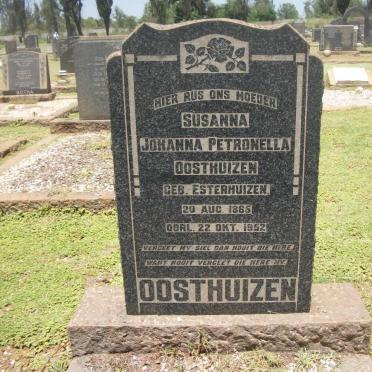 OOSTHUIZEN Susanna Johanna Petronella nee ESTERHUIZEN 1865-1952