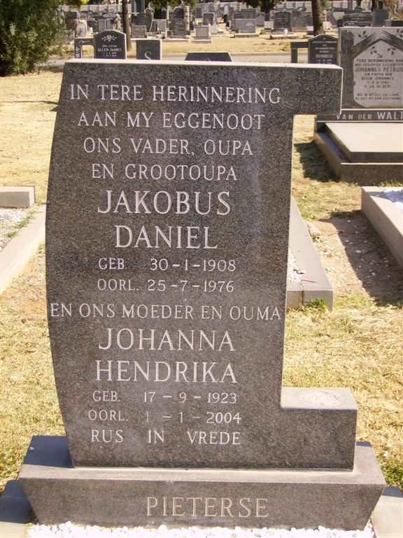 PIETERSE Jakobus Daniel 1908-1976 &amp; Johanna Hendrika 1923-2004