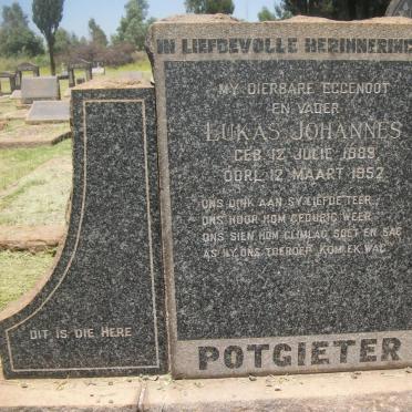 POTGIETER Lukas Johannes 1889-1952 &amp; Johanna Margaretha VAN DER WALT 1899-1975