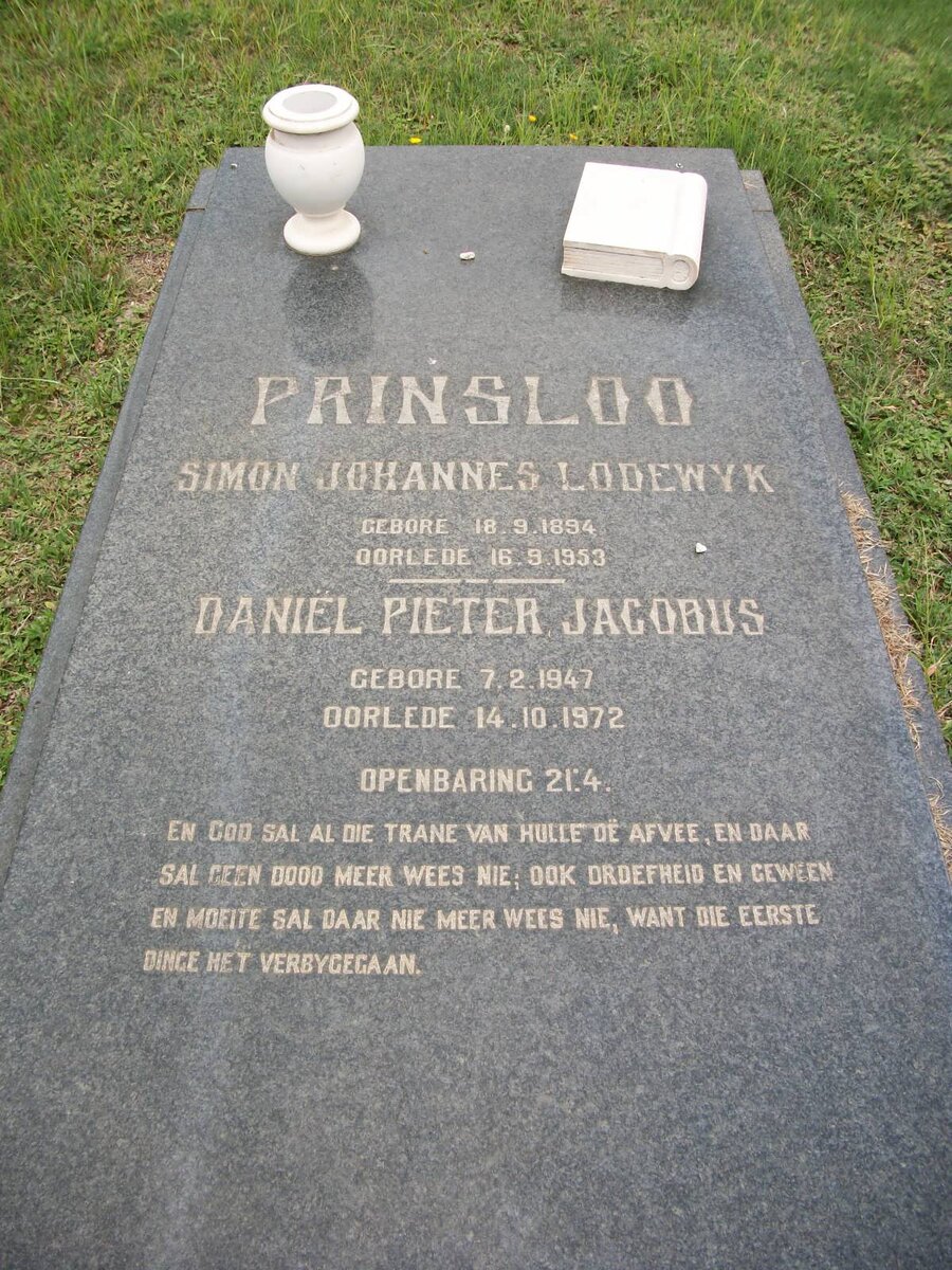 PRINSLOO Simon Johannes Lodewyk 1894-1953 :: PRINSLOO Daniel Pieter Jacobus 1947-1972