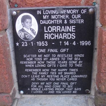 RICHARDS Lorraine 1953-1996