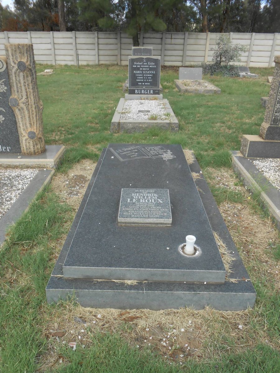 ROUX Frikkie, le 1910-1957 &amp; Johanna 1913-1965 :: LE ROUX Hendrik Willem 1933-1996
