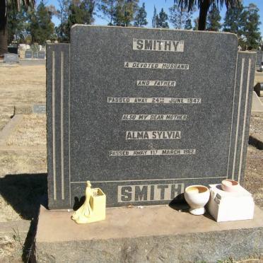 SMITH Smithy -1947 &amp; Alma Sylvia -1962