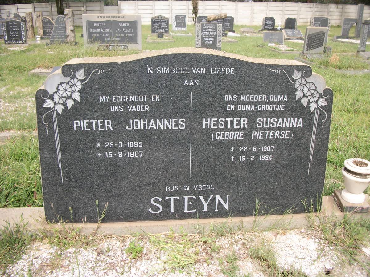 STEYN Pieter Johannes 1895-1967 &amp; Hester Susanna PIETERSE 1907-1994