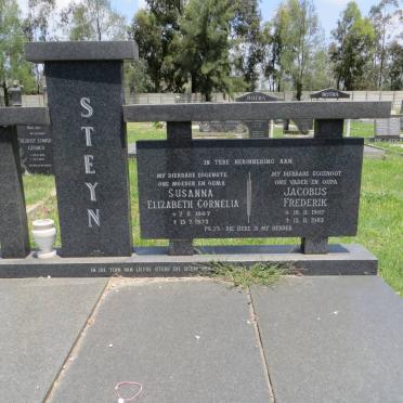 STEYN Jacobus Frederik 1907-1983 &amp; Susanna Elizabeth Cornelia 1907-1973
