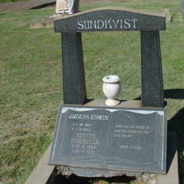 SUNDKVIST Anders Edwin 1897-1972 &amp; Hester Cornelia 1904-1975