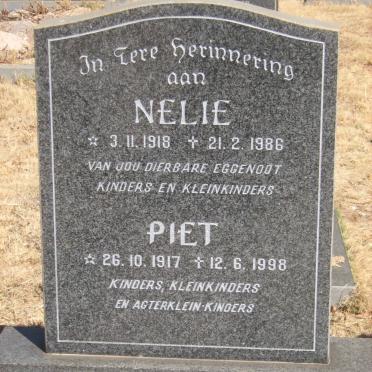 SWANEPOEL Piet 1917-1998 &amp; Nellie 1918-1986