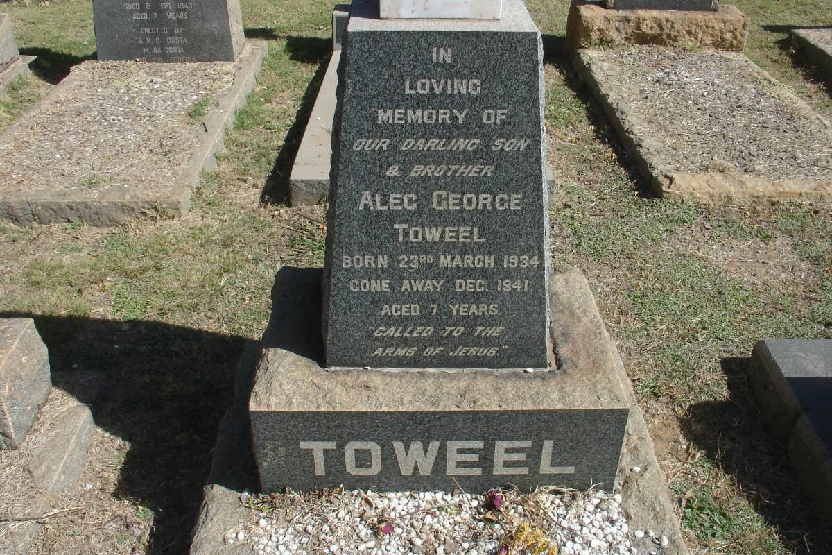 TOWEEL Lizzie Ann 1906-1978 :: TOWEEL Alec George 1934-1941