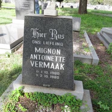 VERMAAK Mignon Antoinette 1980-1980