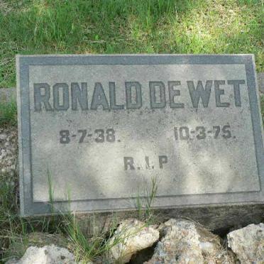 WET Ronald, de 1938-1975