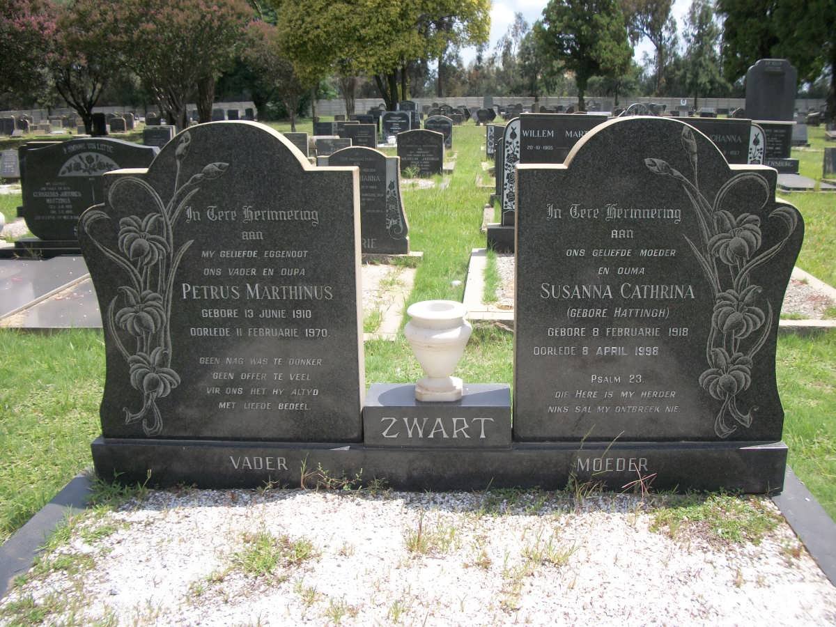 ZWART Petrus Marthinus 1910-1970 &amp; Susanna Cathrina HATTINGH 1918-1998