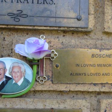 BOSCHETTI Gianni &amp; Betty