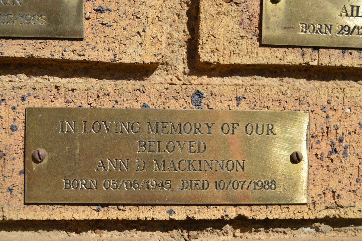 MACKINNON Ann D. 1945-1988