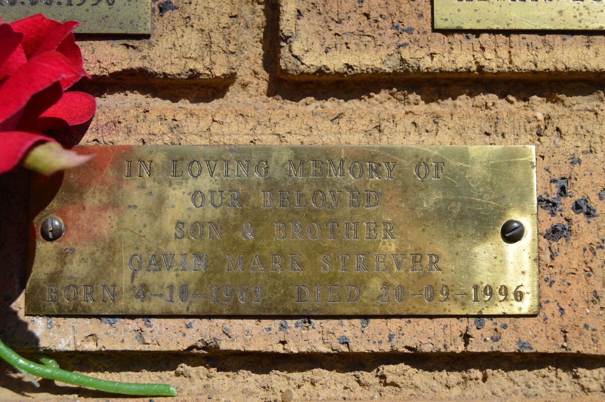 STREVER Gavin Mark 1962-1996