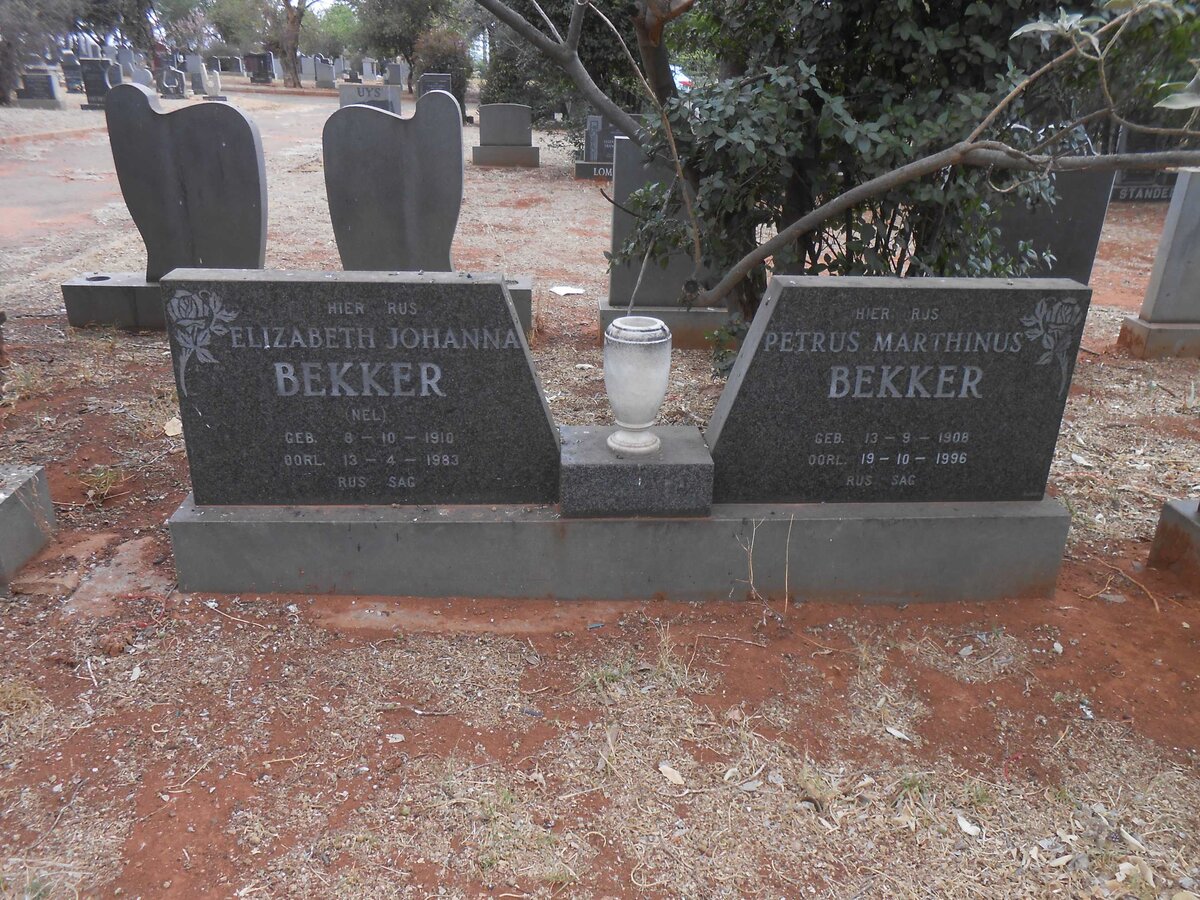 BEKKER Petrus Marthinus 1908-1996 &amp; Elizabeth Johanna NEL 1910-1983