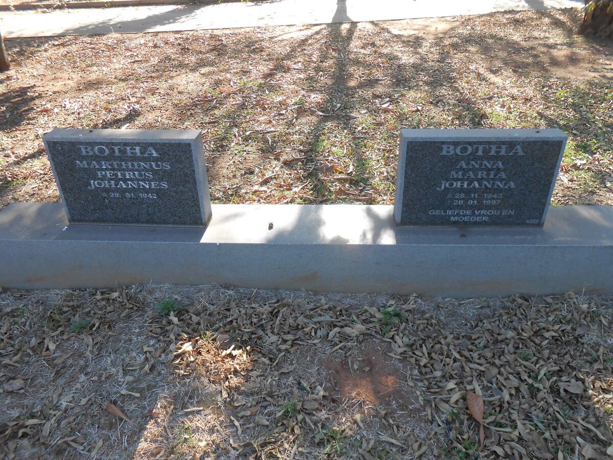 BOTHA Marthinus Petrus Johannes 1942- &amp; Anna Maria Johanna 1943-1997