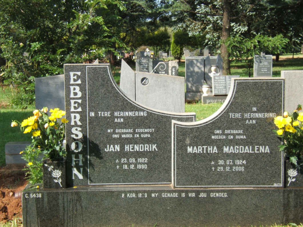 EBERSOHN Jan Hendrik 1922-1990 &amp; Martha Magdalena BROODRYK 1924-2006