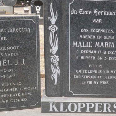 KLOPPERS Daniel J.J. 1925-1977 &amp; Malie Maria C. HUYSER nee DEDNAM 1927-1993