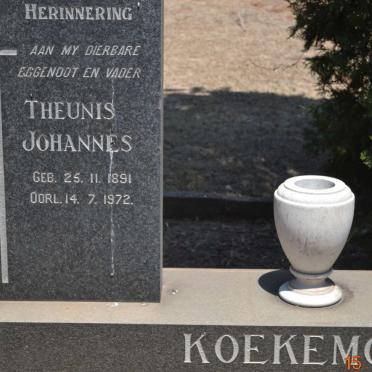 KOEKEMOER Theunis Johannes 1891-1972