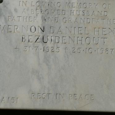 BEZUIDENHOUT Vernon Daniel Henry 1925-1987