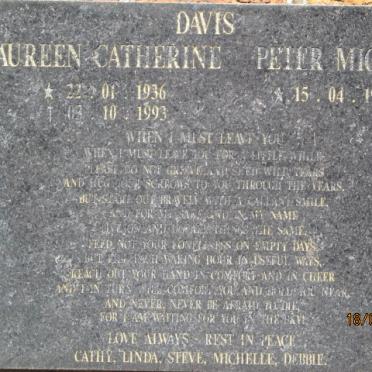 DAVIS Peter Michael 1933- &amp; Maureen Catherine 1936-1993