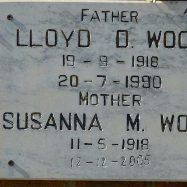 WOOD Lloyd D. 1918-1990 &amp; Susanna M. 1918-2005