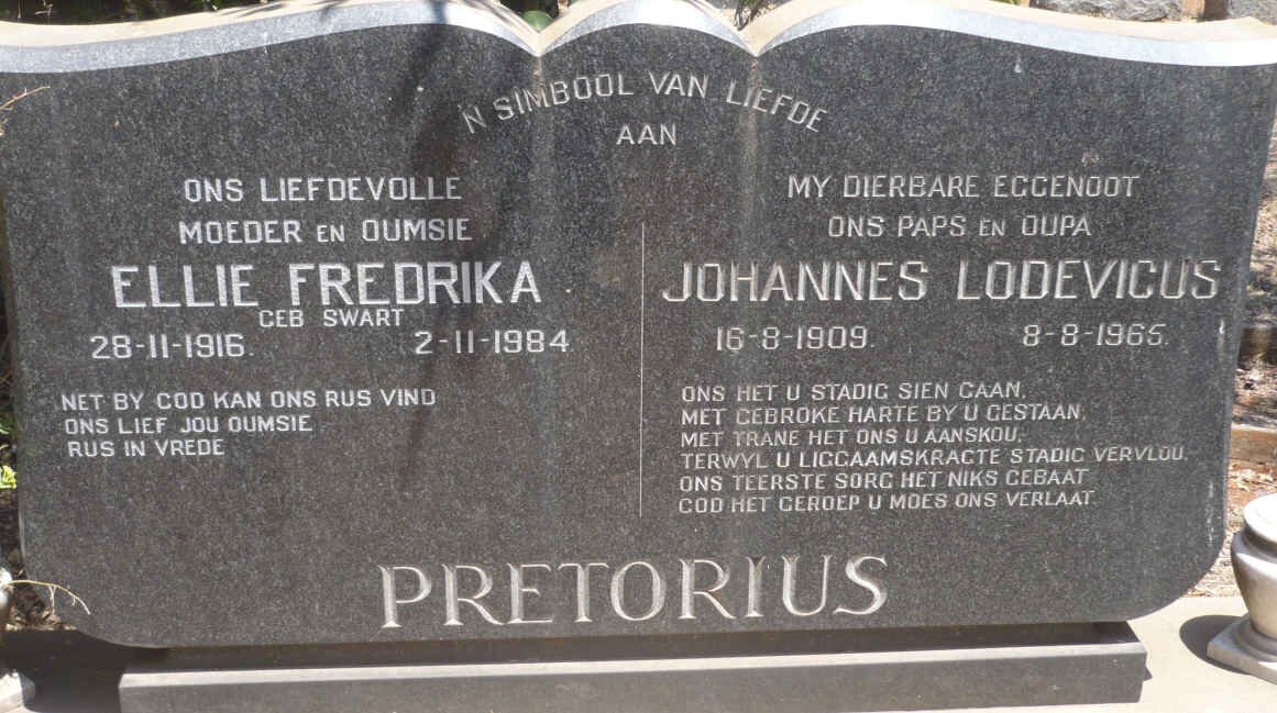 PRETORIUS Johannes Lodevicus 1909-1965 &amp; Ellie Fredrika SWART 1916-1984