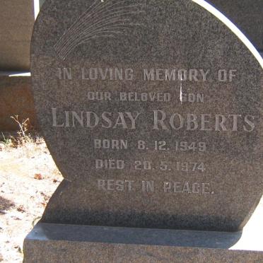 ROBERTS Lindsay 1949-1974