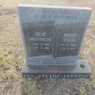 STAADE Gwendoline, van 1916-1981 :: ARENDSE Sylvia 19225-1977