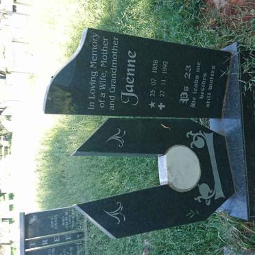 NIEKERK Jaenne, van 1938-1992