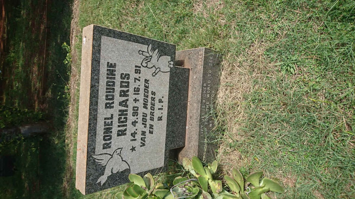 RICHARDS Ronel Roudine 1990-1991