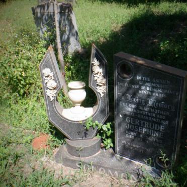 SOLOMONS Gertrude Josephine 1913-1985