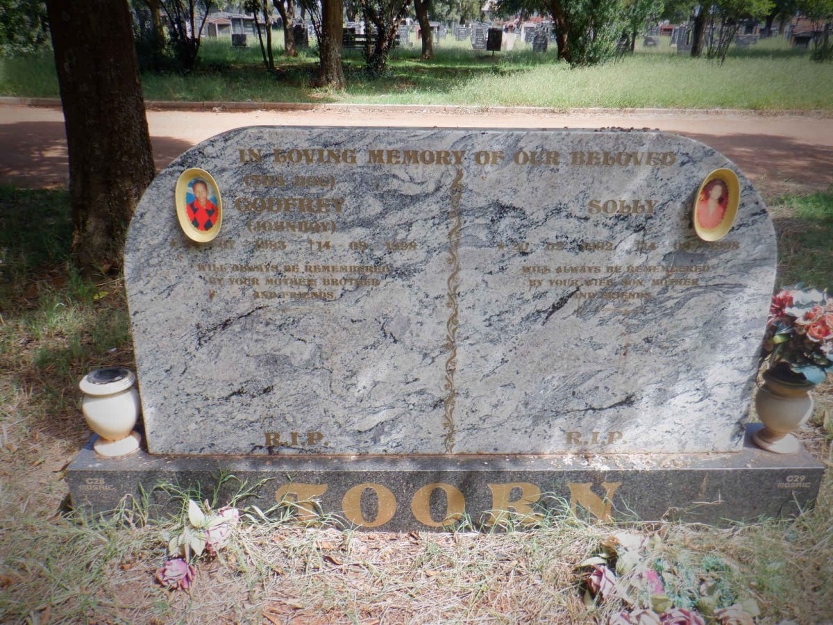 TOORN Solly 1982-1998 :: TOORN Godfrey 1983-1998