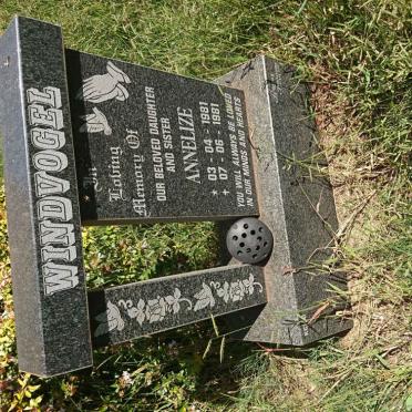 WINDVOGEL Annelize 1981-1981