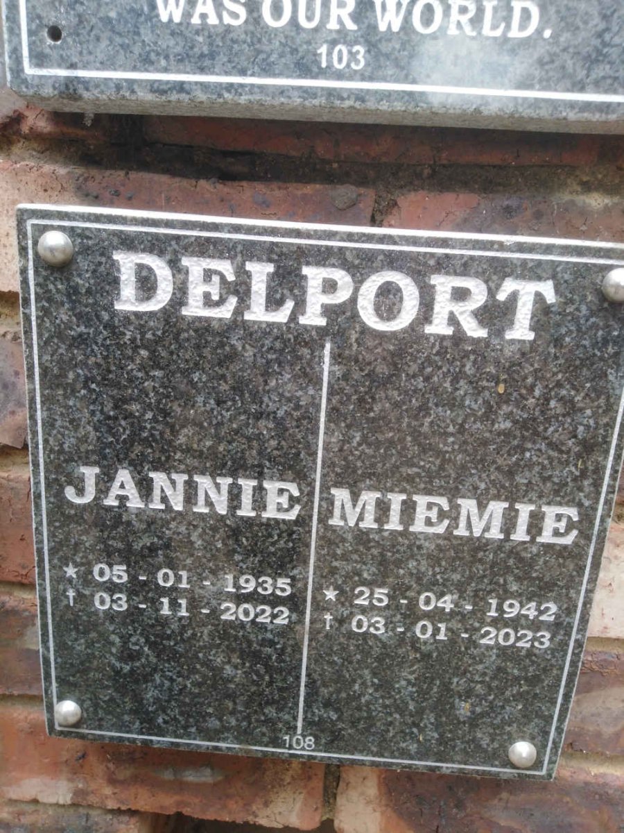 DELPORT Jannie 1935-2022 &amp; Miemie 1942-2023