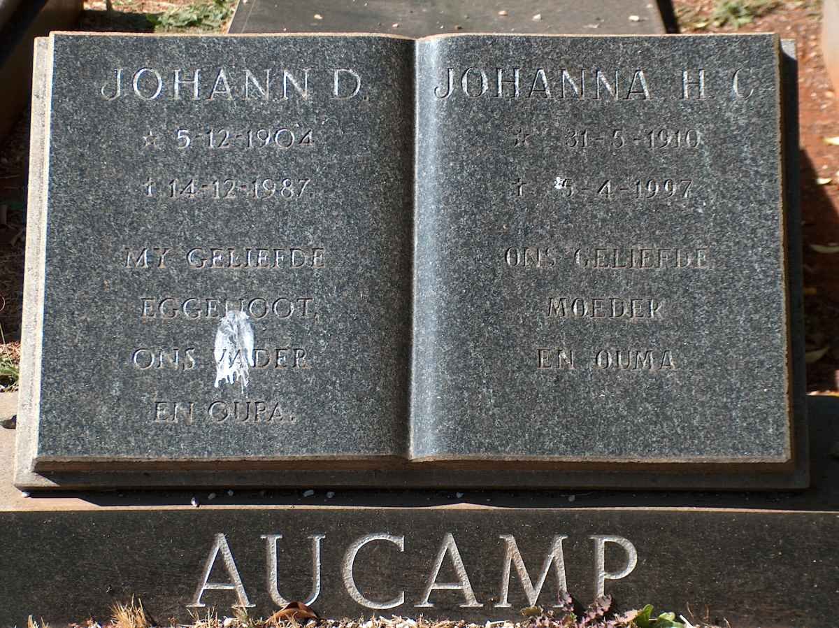 AUCAMP Johan D. 1904-1987 &amp; Johanna H.C. 1910-1997