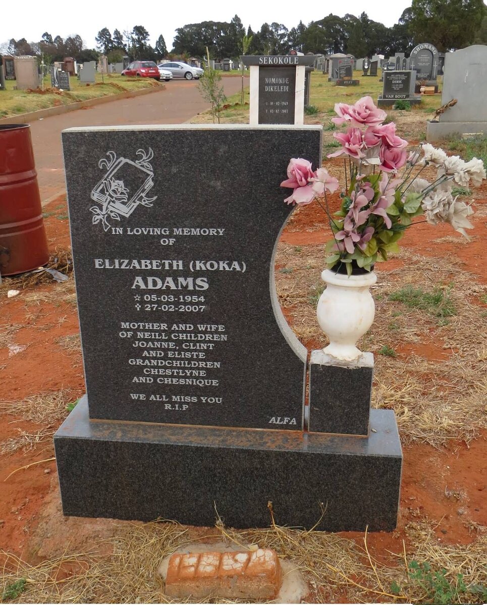 ADAMS Elizabeth 1954-2007