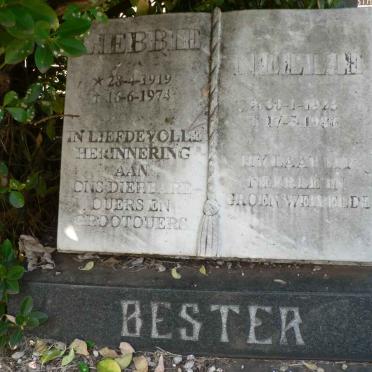 BESTER Liebbie 1919-1974 &amp; Nellie 1923-1986