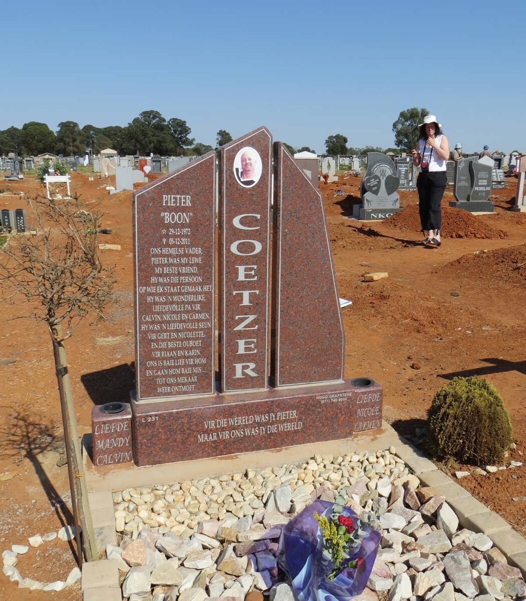 COETZER Pieter 1972-2011