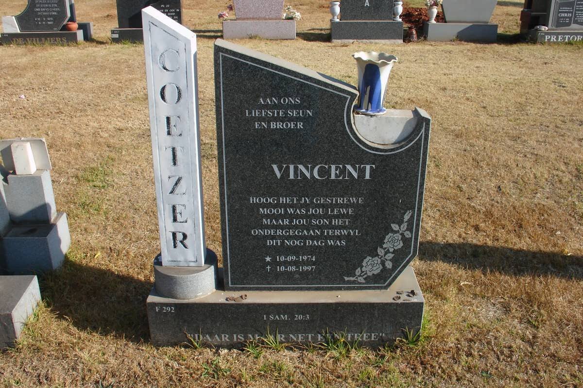 COETZER Vincent 1974-1997