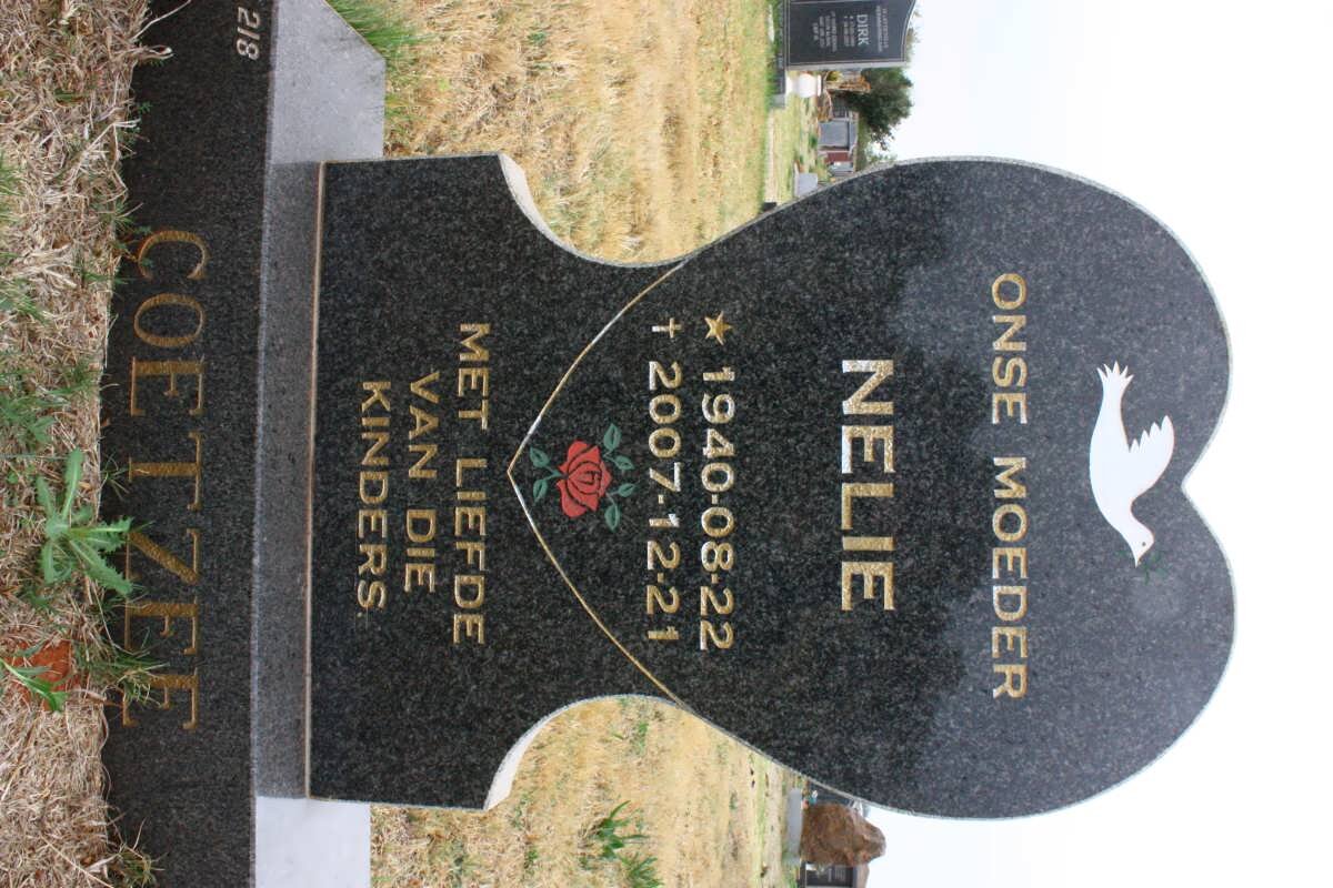 COETZEE Nelie 1940-2007