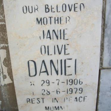 DANIEL Janie Olive 1906-1979
