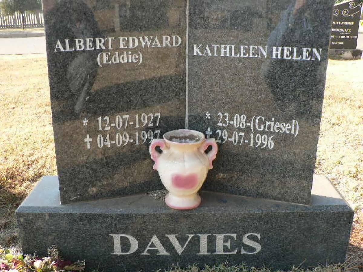 DAVIES Albert Edward 1927-1997 &amp; Kathleen Helen GRIESEL ?-1996