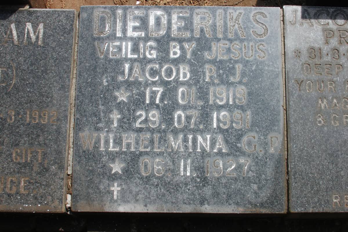 DIEDERIKS Jacob P.J. 1919-1991 &amp; Wilhelmina G.P. 1927-