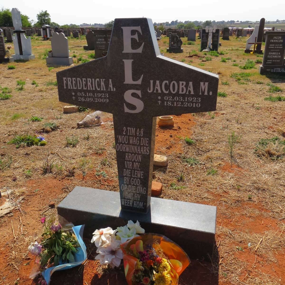 ELS Frederick A. 1923-2009 &amp; Jacoba M. 1923-2010